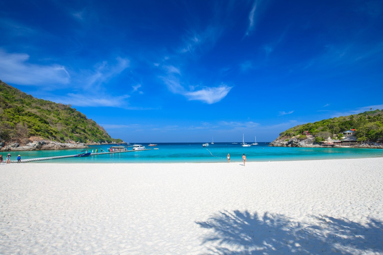 Racha (Raya) Island + Coral Island day trip by speedboat